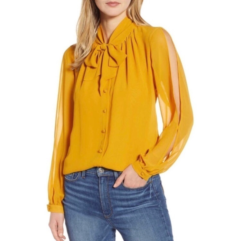 Vince Camuto Cold Shoulder Tie Neck Yellow Top XS*